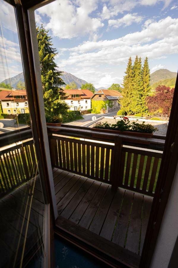Ferienwohnung Waschnig 格赖芬堡 外观 照片