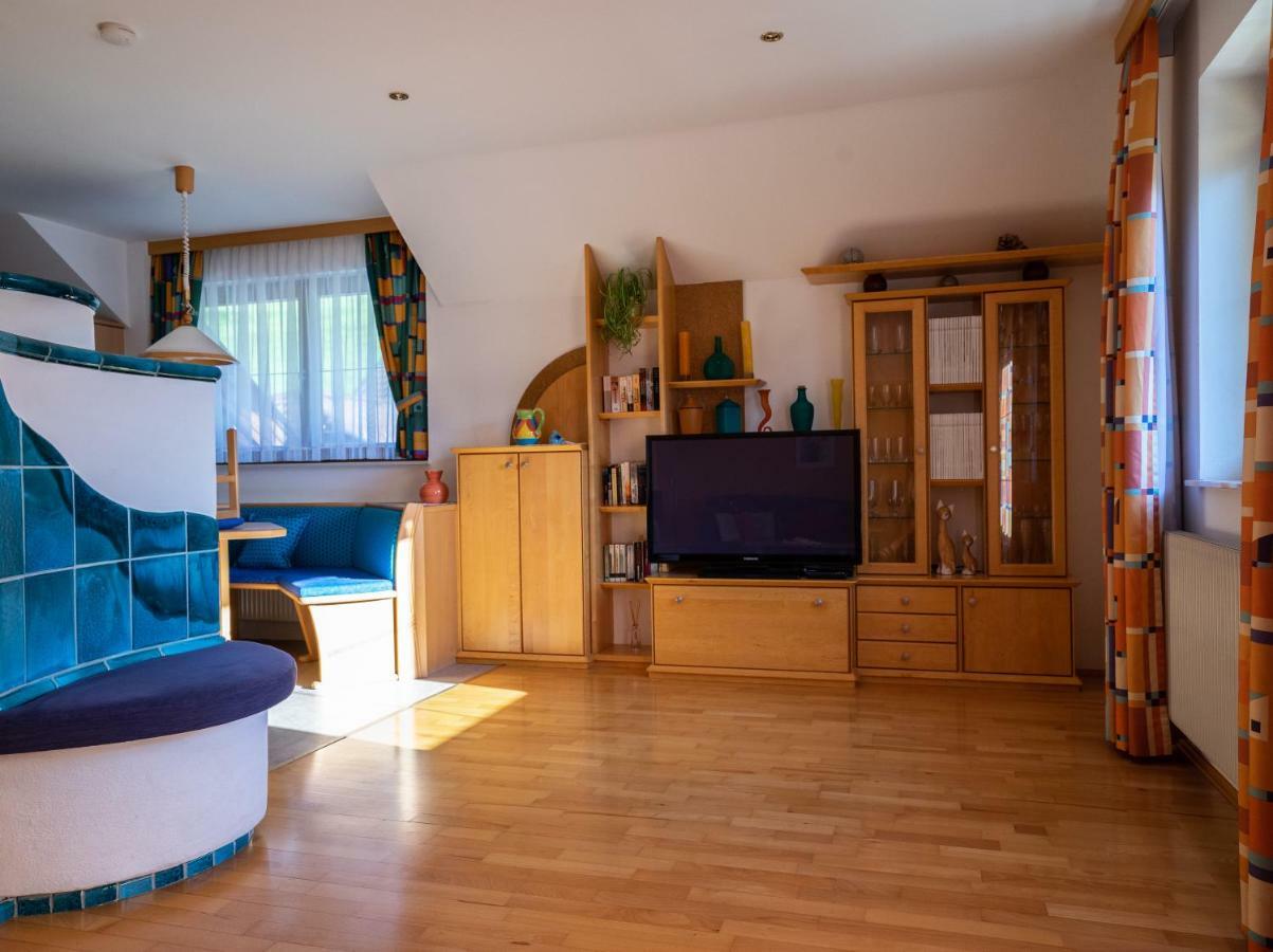Ferienwohnung Waschnig 格赖芬堡 外观 照片