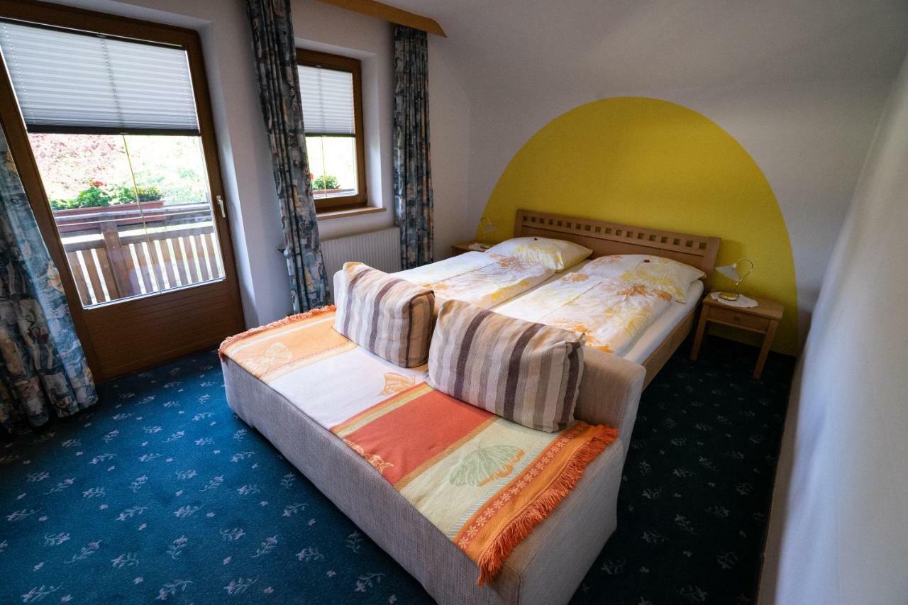 Ferienwohnung Waschnig 格赖芬堡 外观 照片